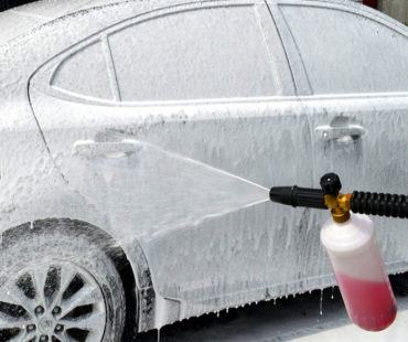 Le canon à mousse (Foam lance)