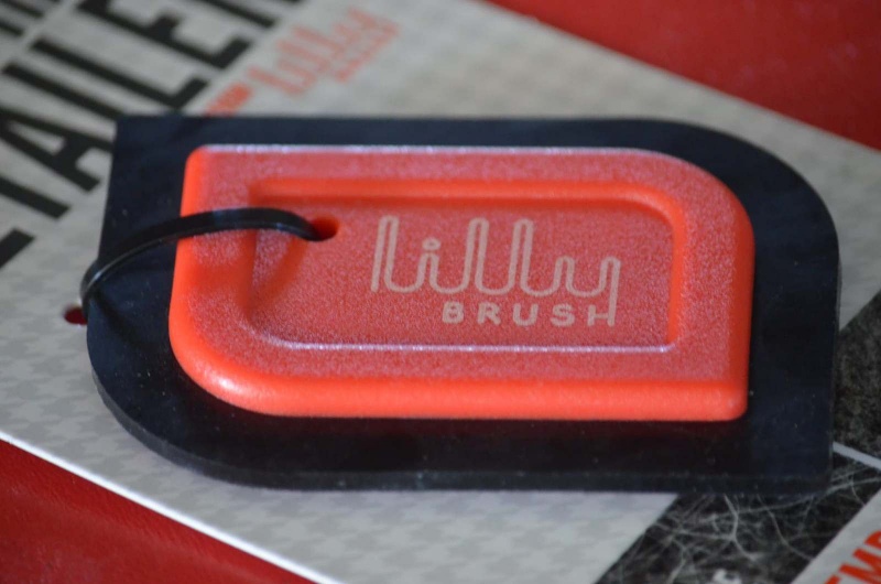 Autres accessoires Lilly Brush Mini Pet Hair Detailer Detailing